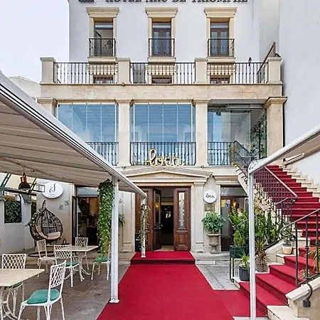 Clucerului Arc De Triomphe Hotel