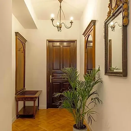 Clucerului Arc De Triomphe Hotel Boekarest