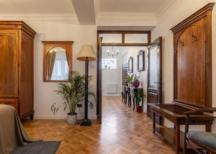 Clucerului Arc De Triomphe * Бухарест