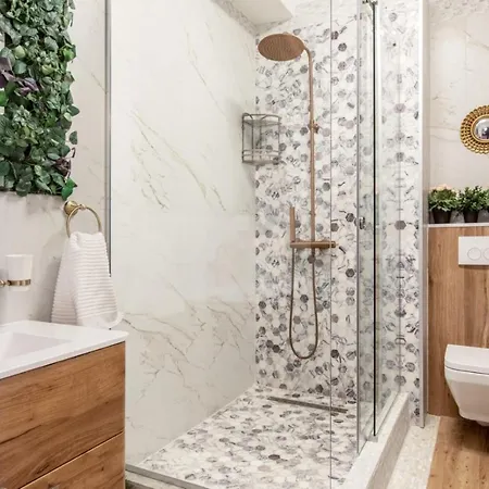 Clucerului Arc De Triomphe Hotell Bukarest